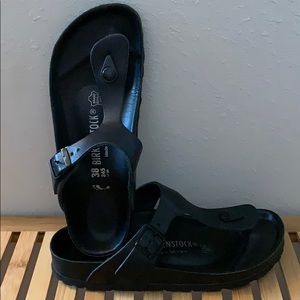 Like New Black Gizeh Exquisite Birkenstock’s